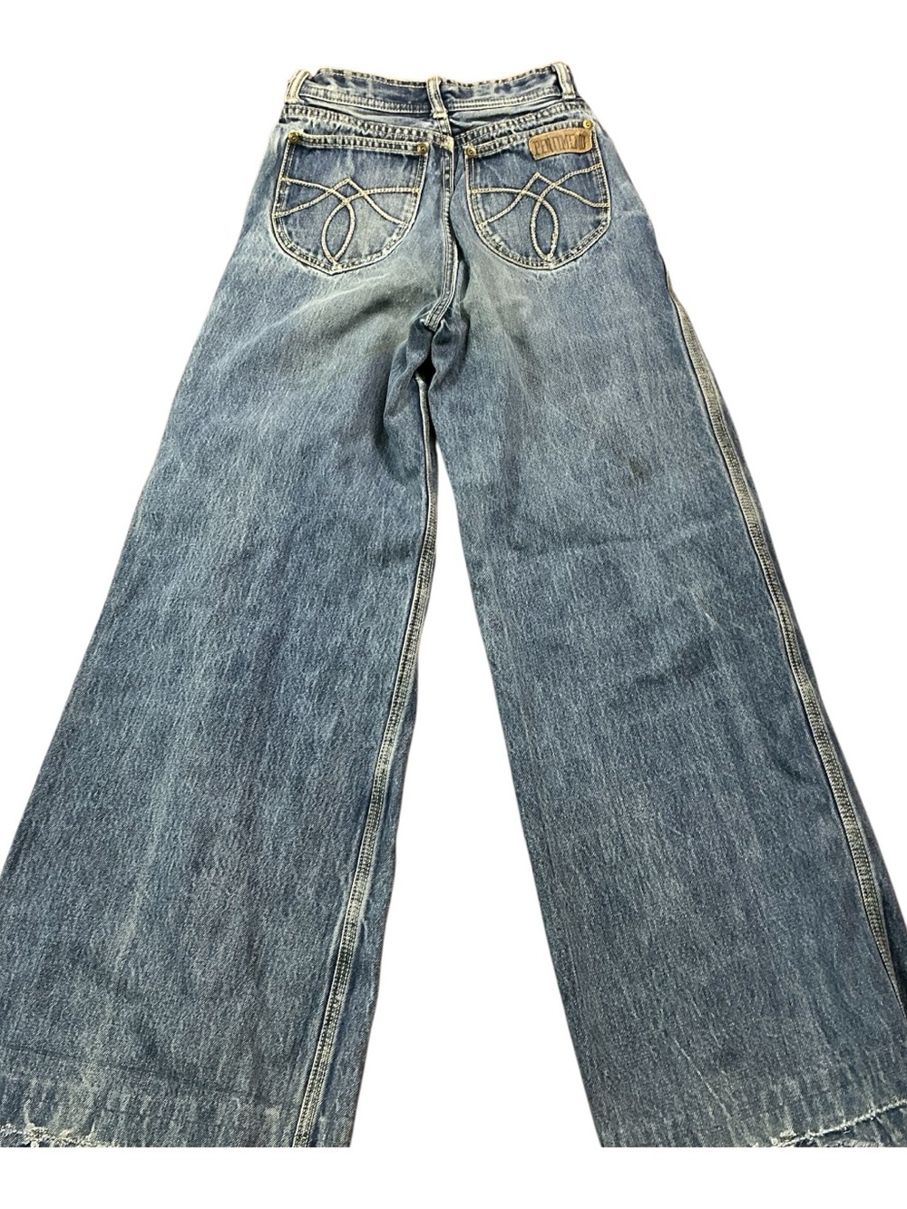 Vintage 70s Pentimento flare medium wash jeans 24 x 31 made in Hong Kong